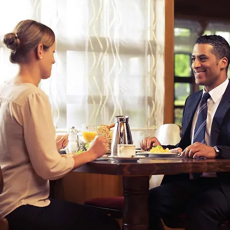 Mercure Hotel Am Messeplatz Offenburg-2